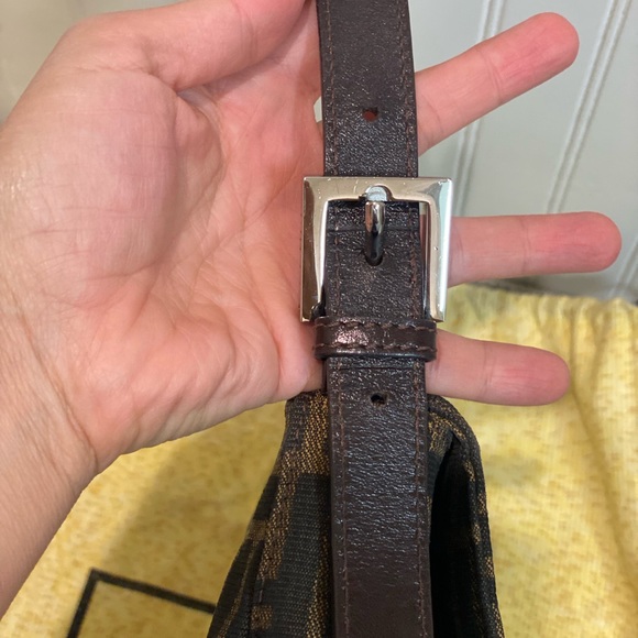 Authentic Fendi Zucca FF Baguette Shoulder Handbag Purse & Dust Bag Pre-owned - Picture 6 of 14